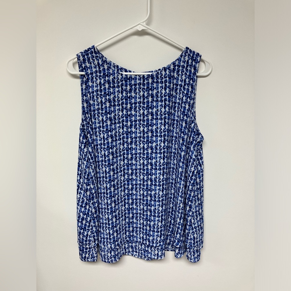 Chico’s blouse, blue, black, white print, 1 (10-12).